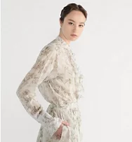 LOOK_F_26_1_LOOK_002_E05