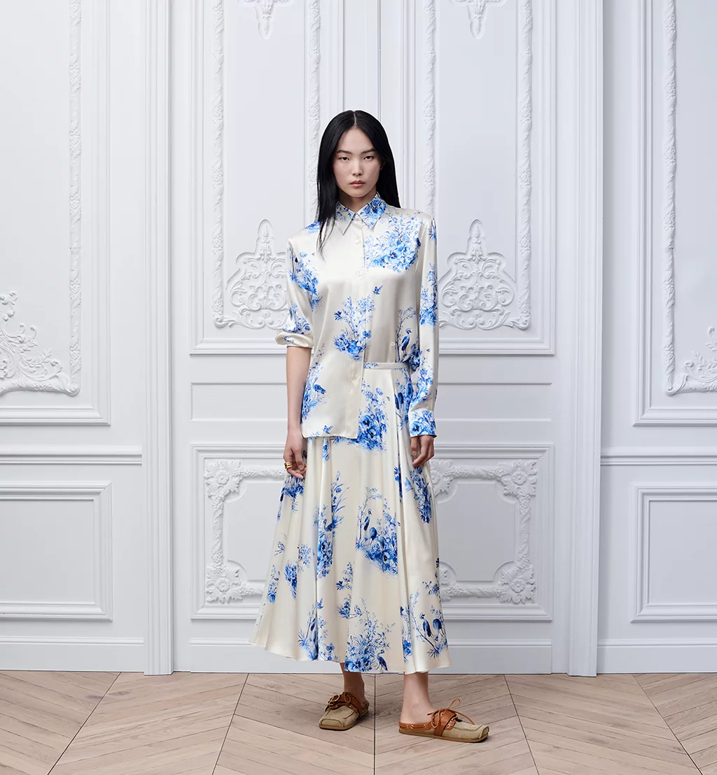 LOOK_F_26_2_LOOK_077_E01